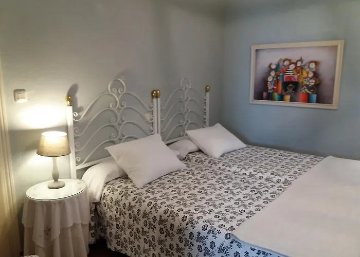 Luna 펜션 칸델레다